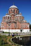 Чтобы поле не заросло чертополохом — детский приют при Троицком храме с. Щурово Чтобы поле не заросло чертополохом — детский приют при Троицком храме с. Щурово