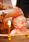 Владимир Легойда о «суррогатных» и ЭКО-детях: крестить и воспитывать в христианстве можно любого младенца