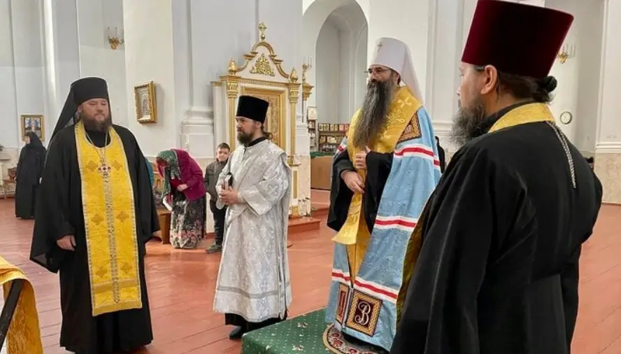 Во всех епархиях Украинской Православной Церкви Московского Патриархата молятся о мире на Украине