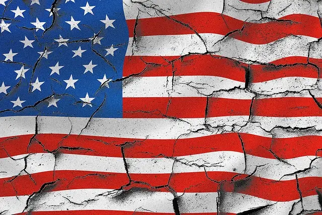 Число персонажей ЛГБТКИАПП+ в сериалах США достигло рекордного значения