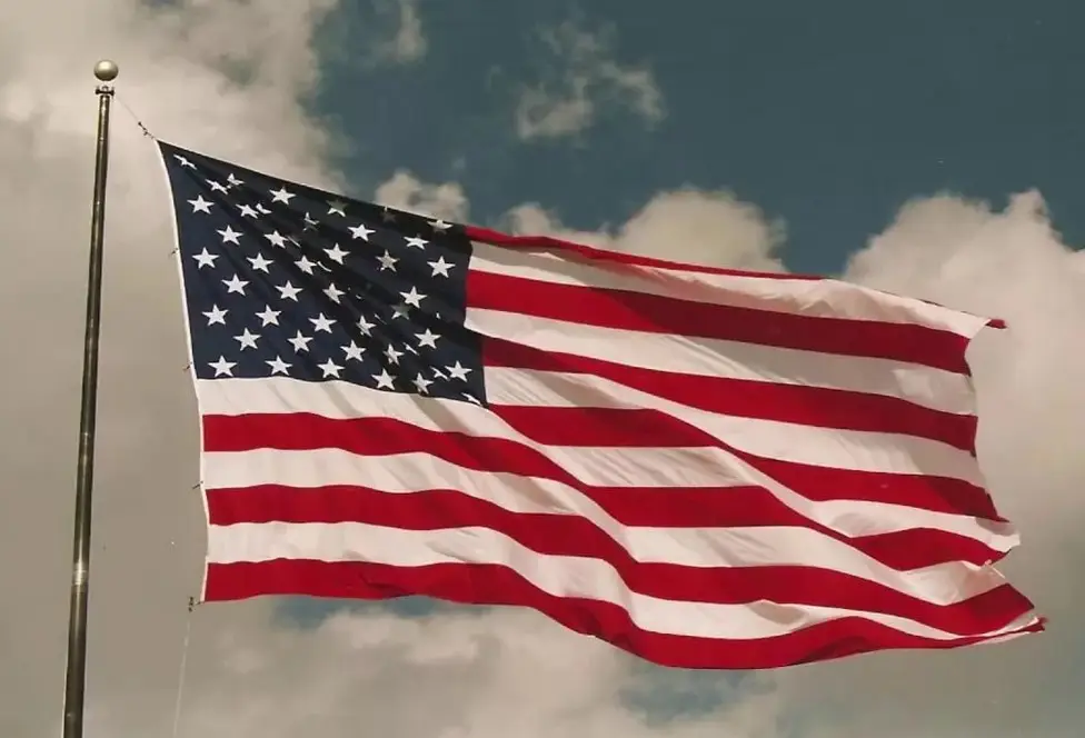 Число персонажей ЛГБТКИАПП+ в сериалах США достигло рекордного значения