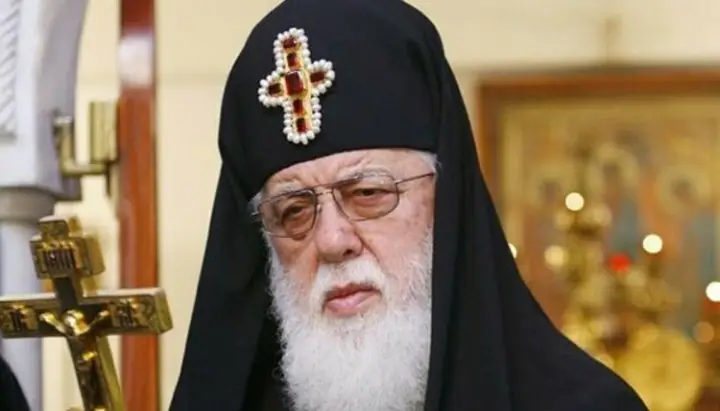 Патриарх Грузии Илия II призвал верующих к одновременной молитве за мир в земле Украинской