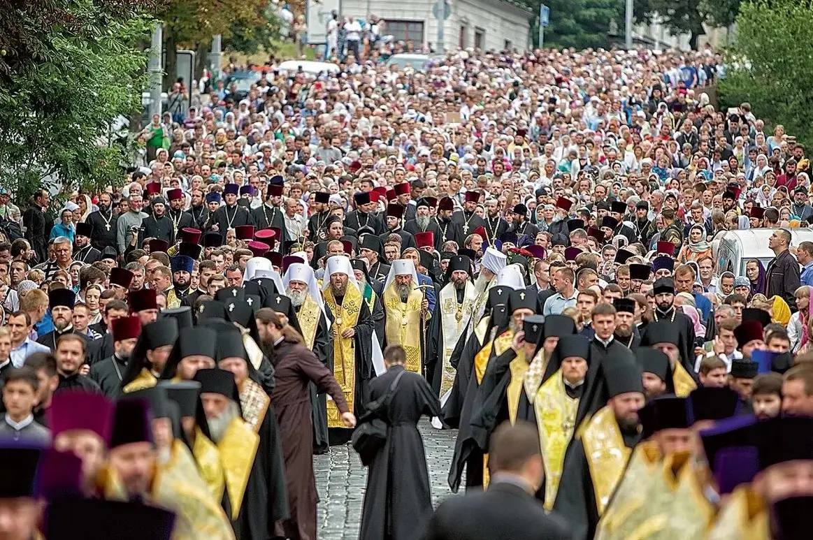 Верховная Рада не станет запрещать Украинскую Православную Церковь в период военного положения