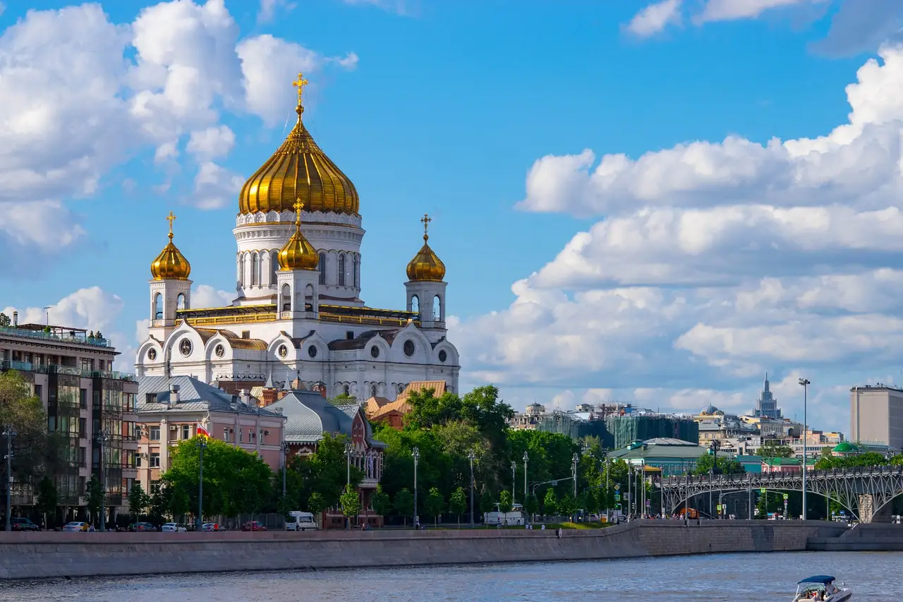 Попечительская комиссия при Епархиальном совете г. Москвы организовала помощь более ста вдовам почивших священнослужителей