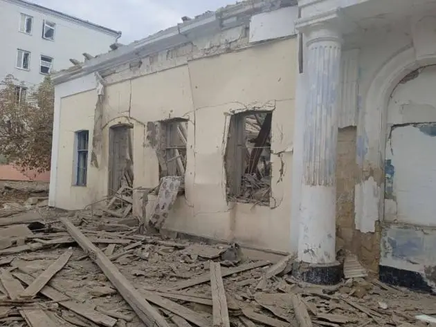В результате обстрелов разрушены два храма Новокаховской епархии УПЦ