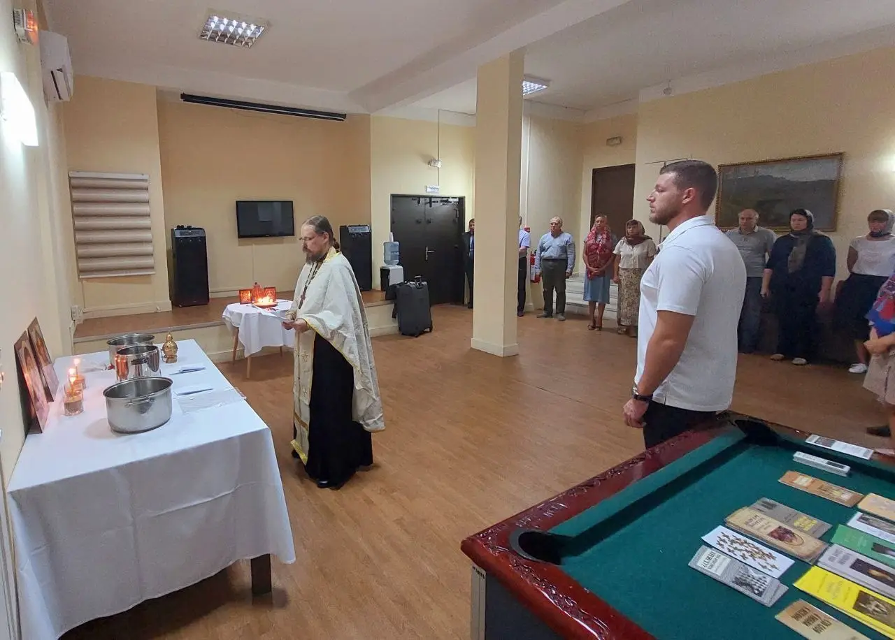 В Кот-д’Ивуар впервые приехал священник Русской Православной Церкви