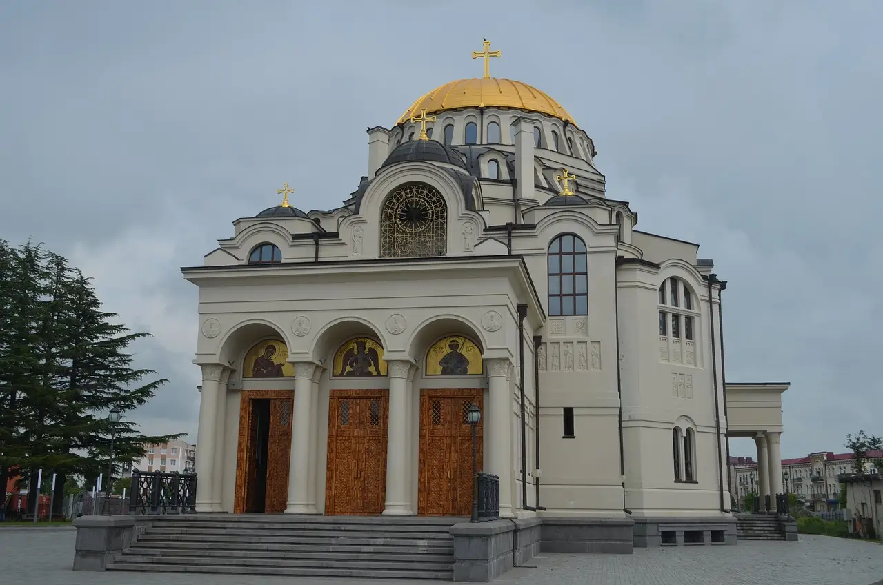 Грузинская оппозиция назвала Грузинскую Православную Церковь «продолжением России»