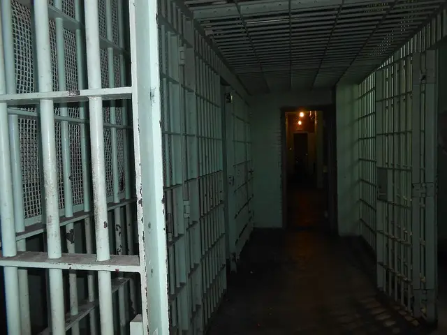 В Беларуси в шестой раз арестован православный священник, поддержавший оппозицию
