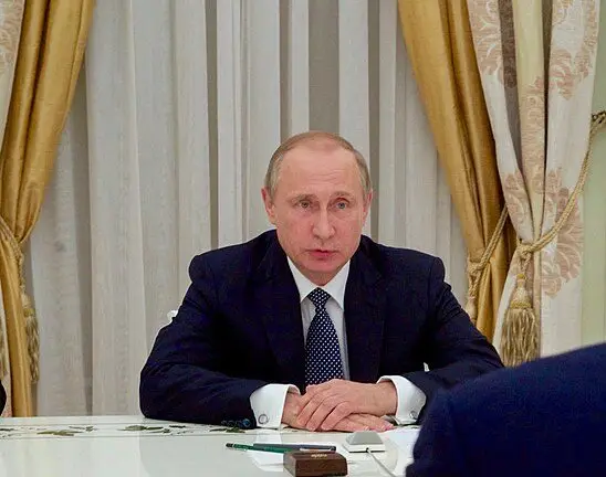 Главный раввин России заявил Путину о готовности на все ради мира с Украиной