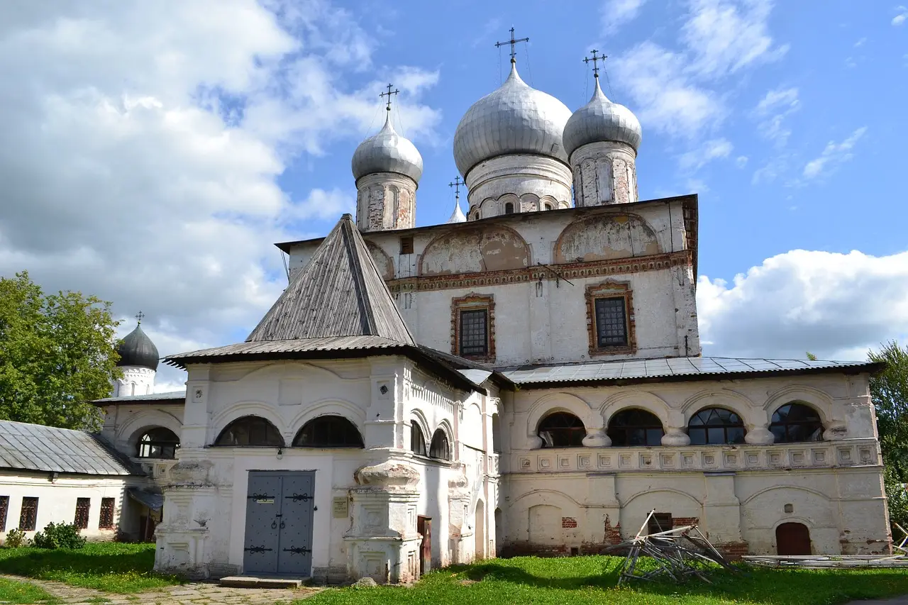 В Великом Новгороде реставраторы установили автора иконы XVII века «Богоматерь Знамение»