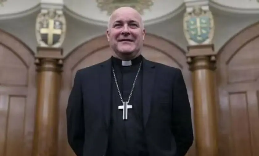 Англиканский епископ Стивен Коттрелл: Если геи верны друг другу, мы благословляем их союз