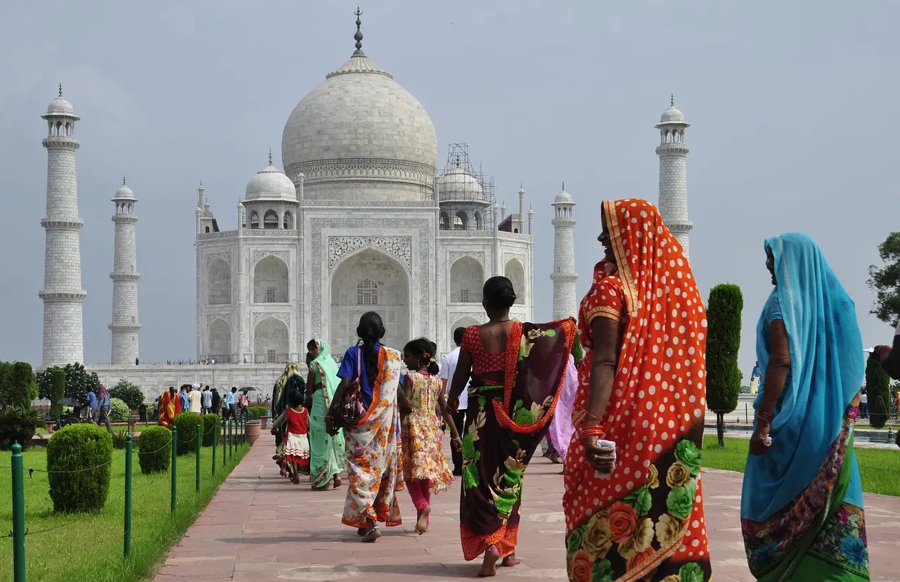 В Индии более 2000 мужчин арестованы за браки с несовершеннолетними