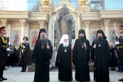 В Ташкенте открыли памятник святителю Луке Крымскому