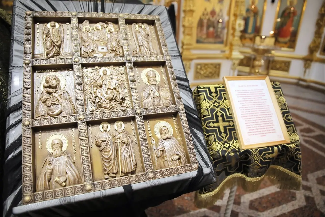 В Ижевске теперь можно помолиться перед уникальной тактильной иконой