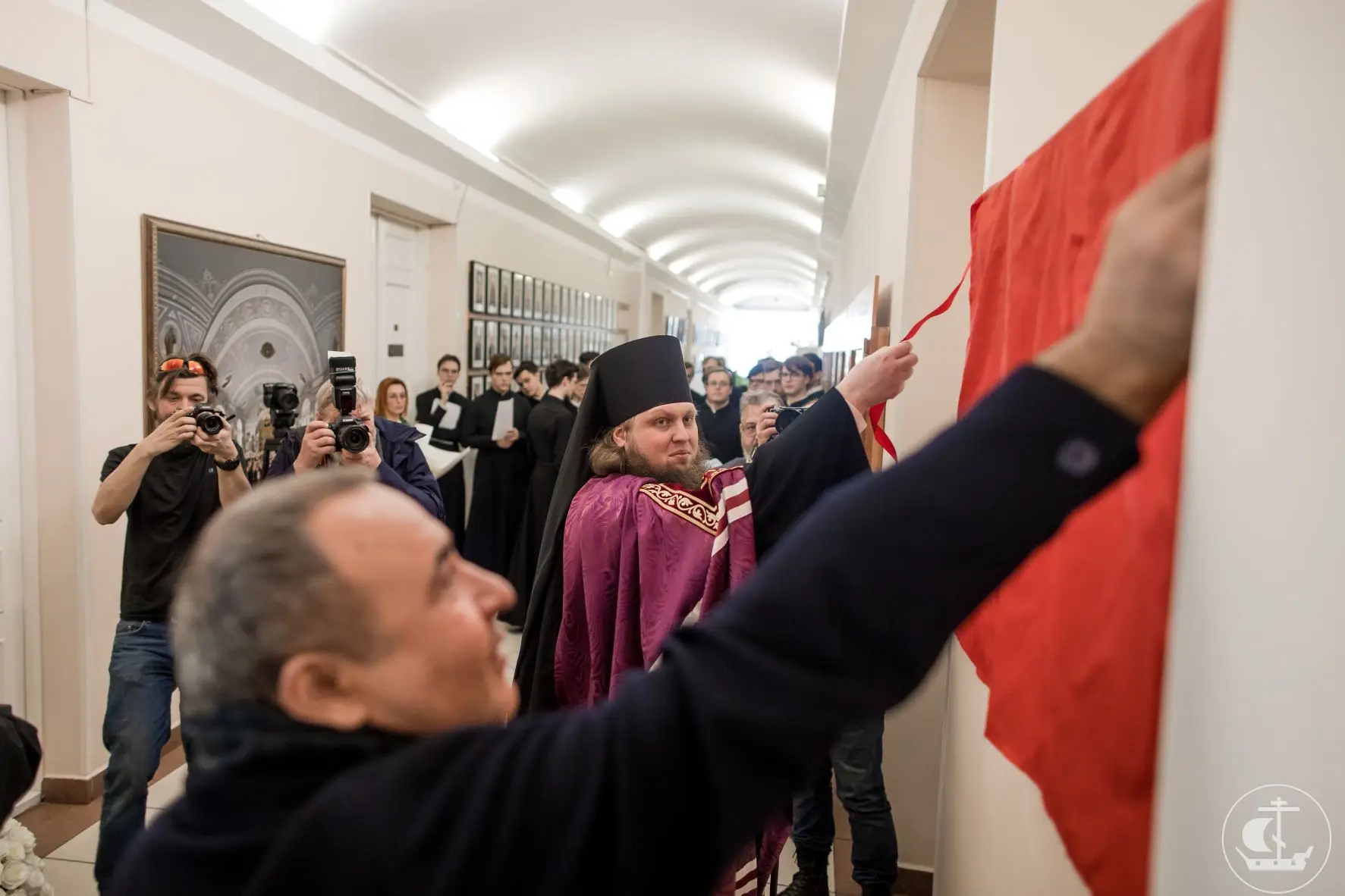 В СПДА состоялось торжественное открытие мемориальной доски некоторым выпускникам