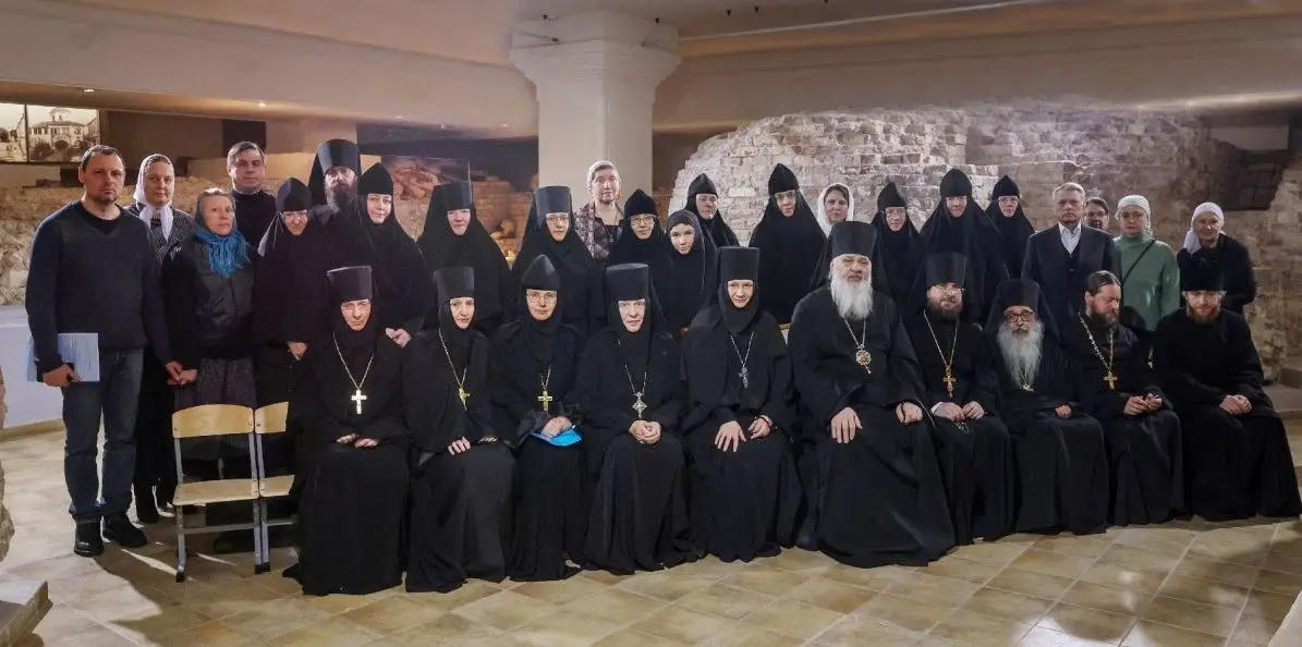 В Зачатьевском ставропигиальном женском монастыре Москвы состоялось первое заседание Рабочей группы по сбору материалов о новомучениках и исповедниках Церкви Русской и подвижниках благочестия