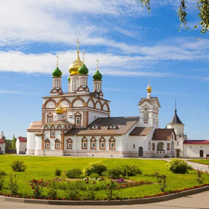 Паломничество в Троице-Сергиев Варницкий монастырь