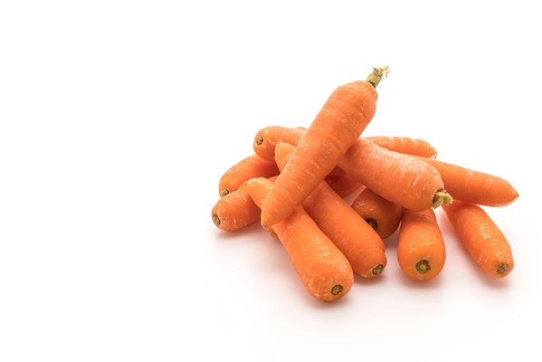baby carrots - Паренки из моркови с изюмом