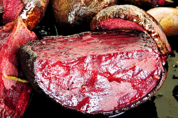 beetroot baked with garlic and rosemary 1 - Маринованная свёкла