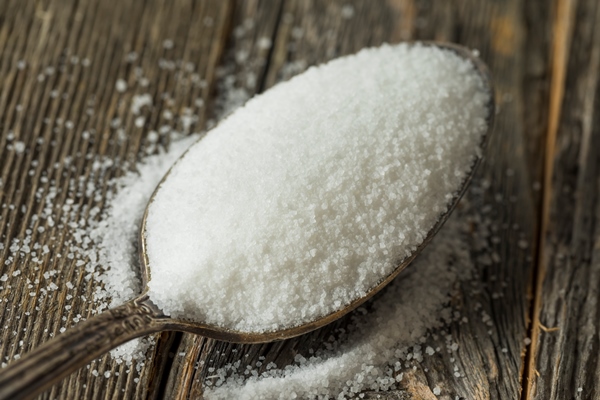 raw white granulated sugar 1 - Малиновый морс