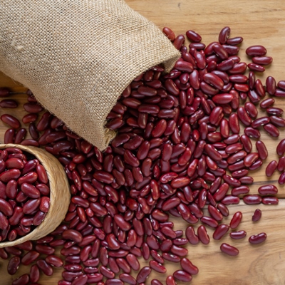 red bean paste on brown wood floor - Картофель с фасолью
