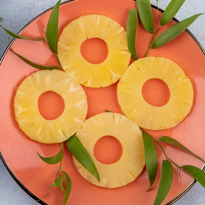 Пикантная закуска из ананаса