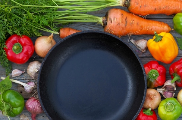 a pan and vegetables on a table - Суп картофельный с крупой и мясом