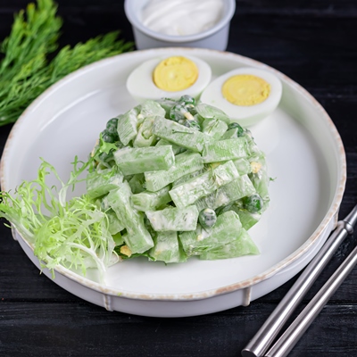 Летний салат со сметаной и лососем - пошаговый рецепт с фото, ингредиенты, как приготовить
