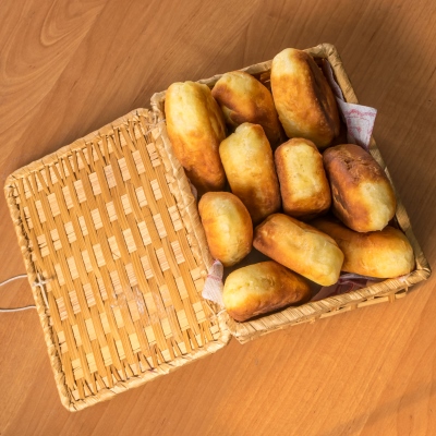 Пирожки с картошкой из пресного теста