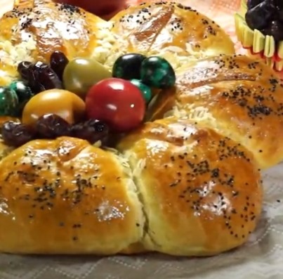 Греческий пасхальный хлеб цурек (видео)