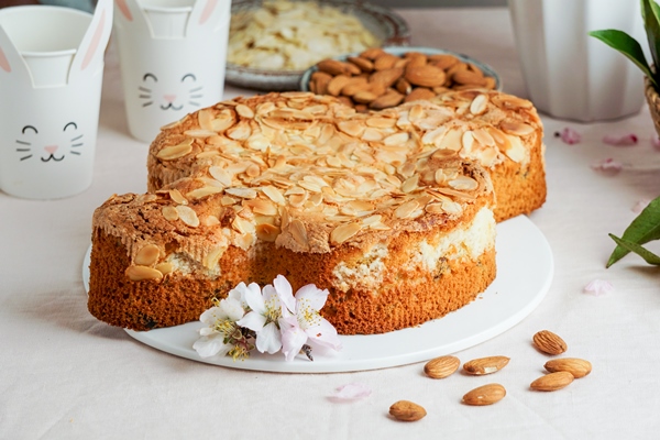 colomba traditional italian easter dove cake with glaze macaranage almonds - Кулич "Пасхальный голубь"