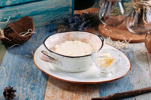 healthy rice porridge with milk and butter - Пастьера