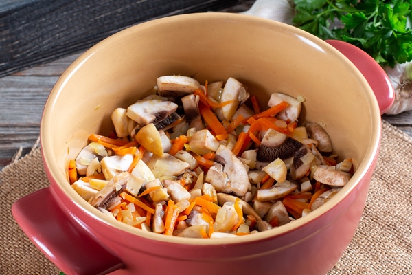 Сырный суп с грибами и картофелем - пошаговый рецепт с фото | Азбука рецептов