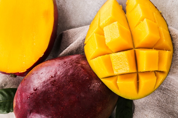 mango - Постный смузи-боул из моркови и манго