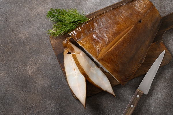 fresh smoked halibut slices cutted on brown background view from above healthy omega 3 unsaturated fats good for brain and mental clarity - Консервирование пищевых продуктов