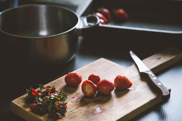 the process of making strawberry jam - Клубничное варенье