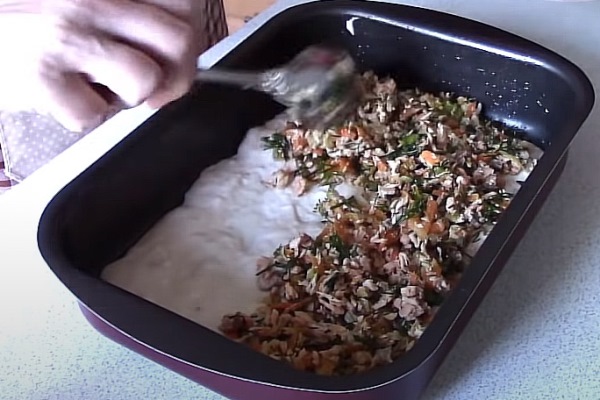 Рыбный пирог с камбалой и рисом из дрожжевого теста — пошаговый рецепт с фото от Аймкук