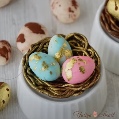Сладкие яйца для декора куличей и пасох