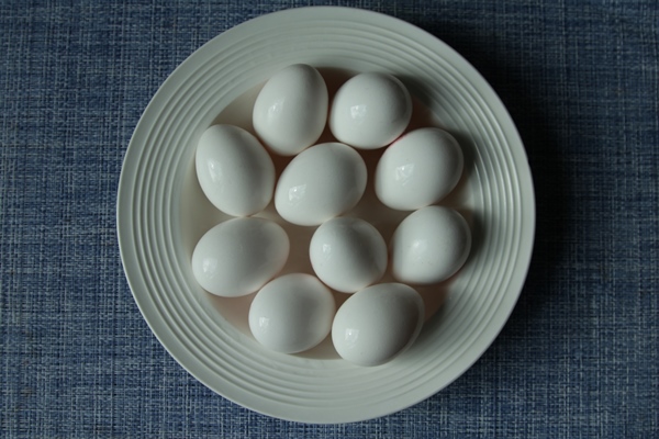 img 8231 - Мерцающие яйца на Пасху, крашенные в белом вине