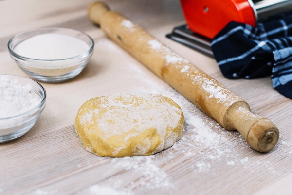 making pasta - Постная галета с персиками и малиной