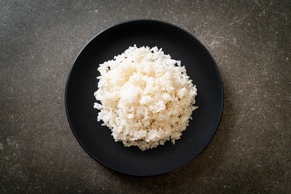Припущенный рис