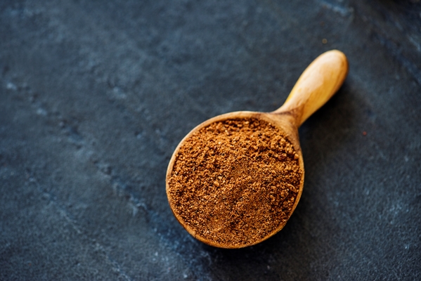 closeup spice power - Чага - берёзовый гриб