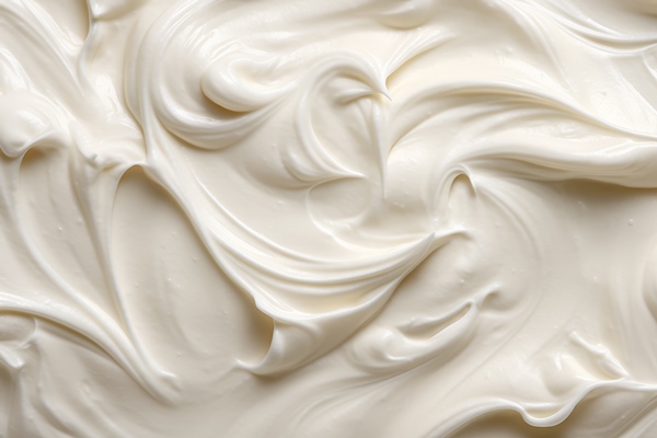 overhead shot plain yogurt - Белая сахарная глазурь для кулича
