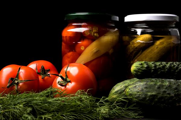 arrangement with preserved vegetables - Лучшие маринады для летних заготовок