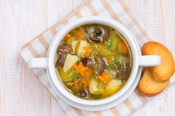 mushroom soup white ceramic tureen - Суп с опятами и картофельным пюре