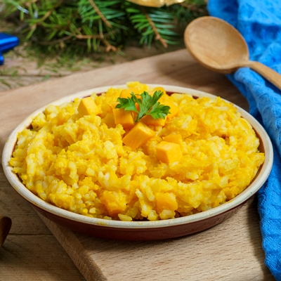 Перловая каша с куркумой