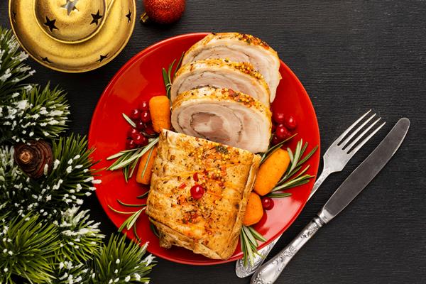 top view delicious christmas dish composition - Рулька с горчичным соусом