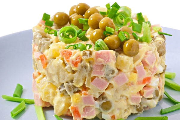 salad olivier russian traditional salad - Салат "Оливье" с колбасой и луком