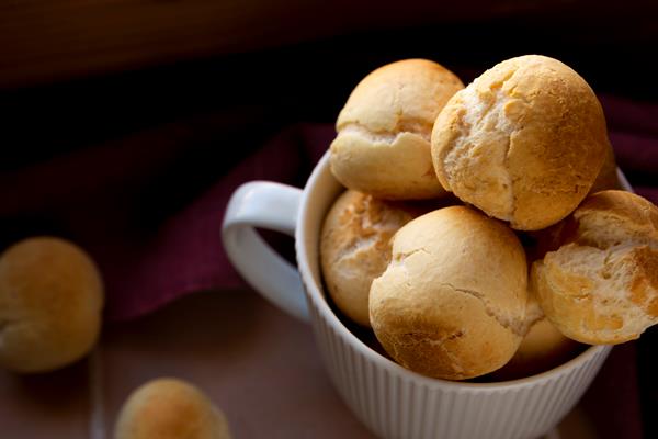 delicious cheese bread baked arrangement - Булочки из капусты