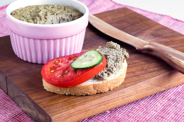 sandwiches with liver pate fresh vegetables - Печёночный паштет с яблоками